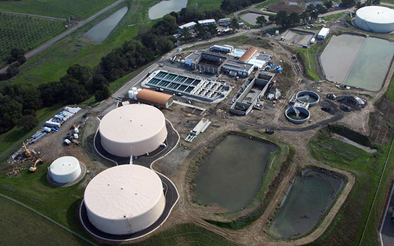 Aerial view of the Napa water treatment plant showing clear wells and clarifiers, holding ponds, and other treatment structures