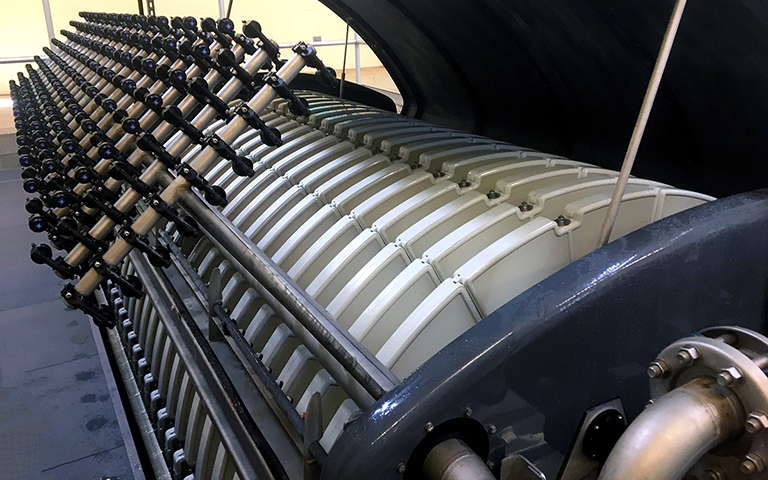 SuperDisc disc filtration system